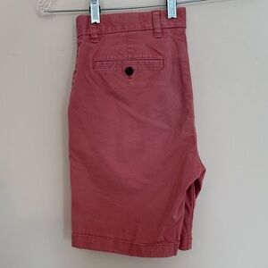 Tommy Hilfiger Men's Flat Front Shorts in soft Red